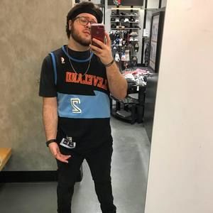 Meet your Posher, Bailey